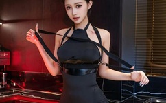 打扑克可以看全身